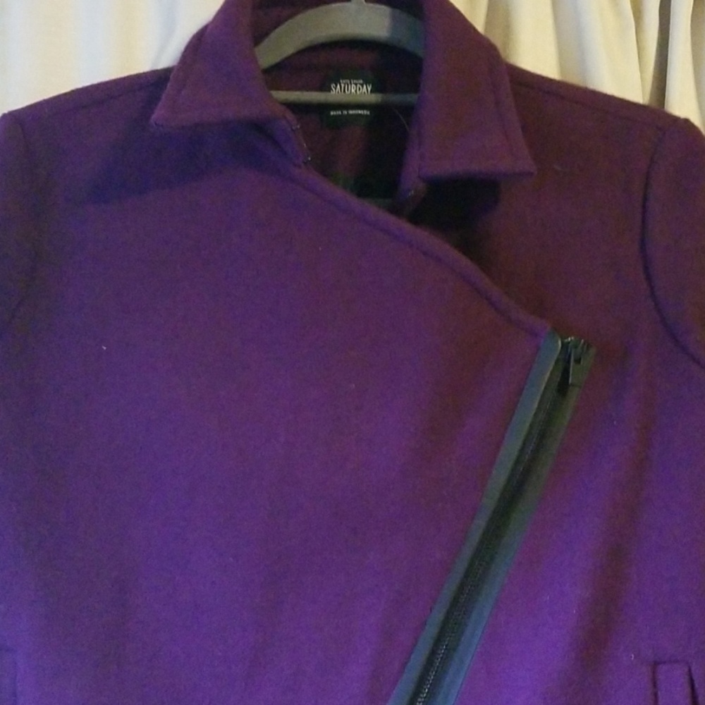 Coat - Picture 3 of 4